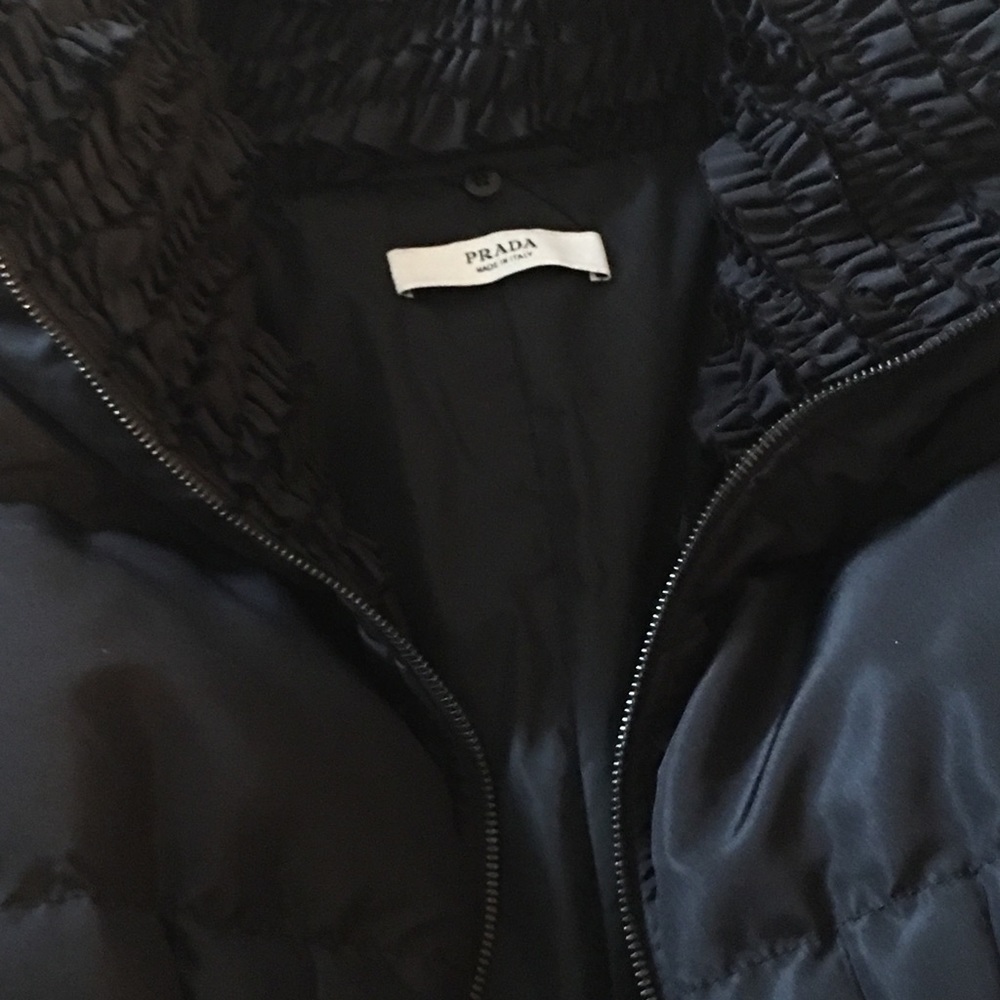 Prada coat size Small